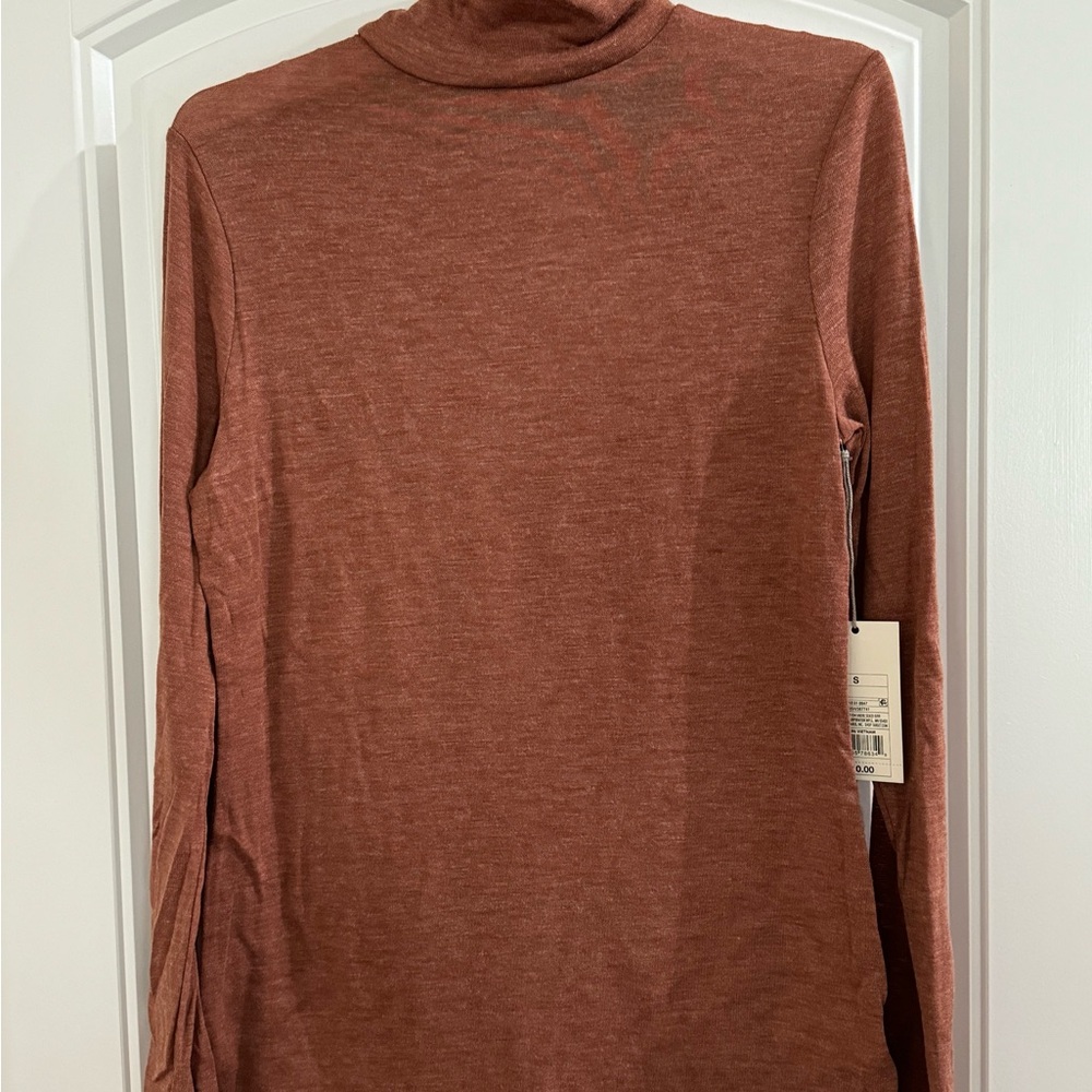 New with tag Target turtle neck- set of 2
